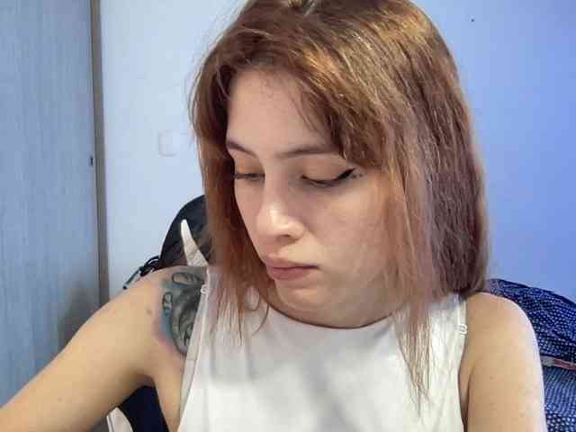 RevySadashiTrue webcam