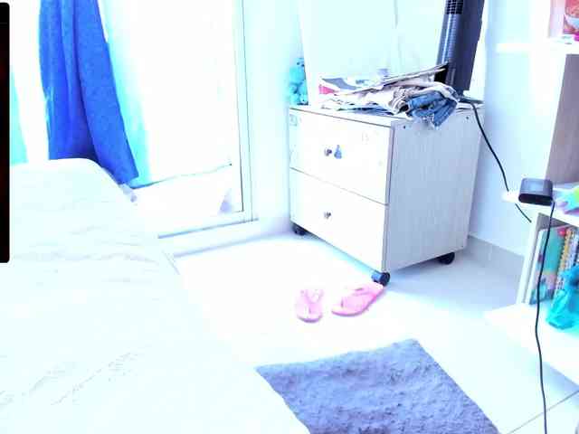 RevySadashiTrue webcam