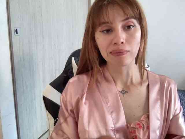 RevySadashiTrue webcam