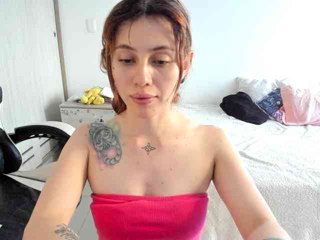 RevySadashiTrue webcam