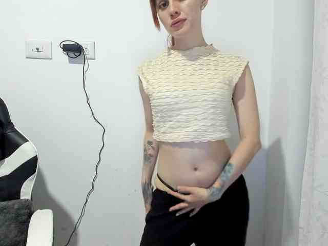 RevySadashiTrue webcam