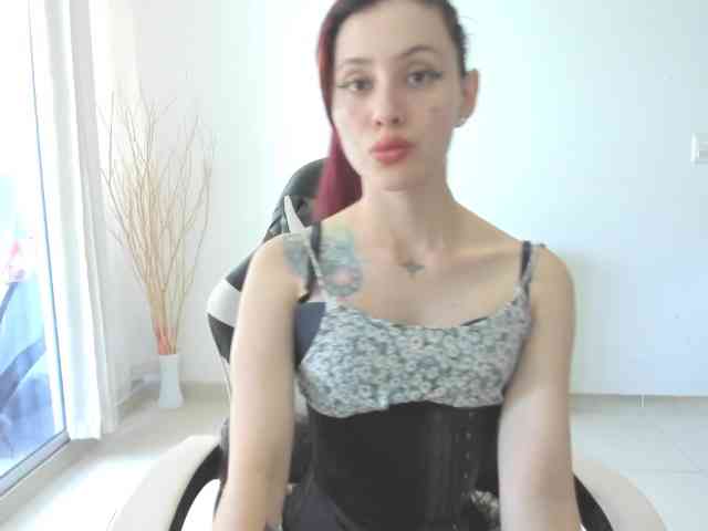 RevySadashiTrue webcam