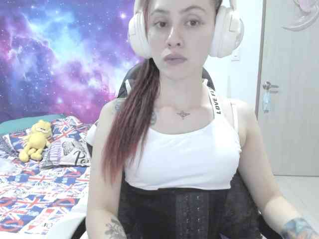 RevySadashiTrue webcam