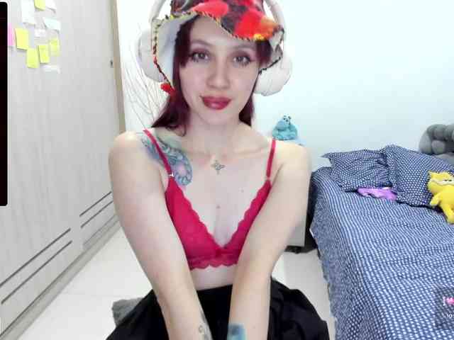 RevySadashiTrue webcam