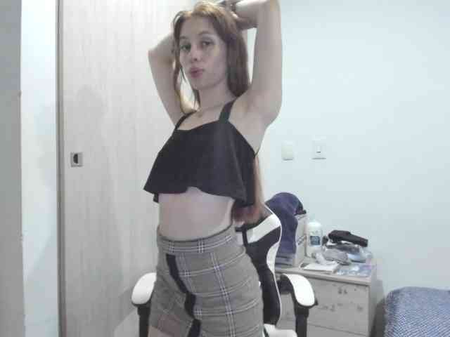 RevySadashiTrue webcam