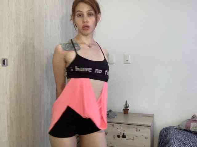 RevySadashiTrue webcam