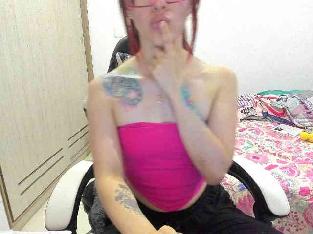 RevySadashiTrue webcam