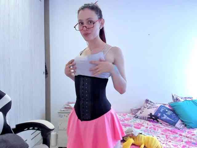 RevySadashiTrue webcam