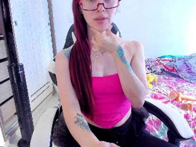 RevySadashiTrue webcam