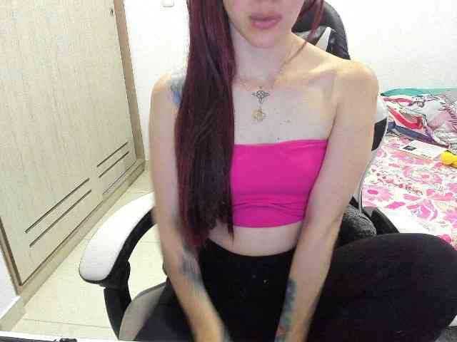 RevySadashiTrue webcam