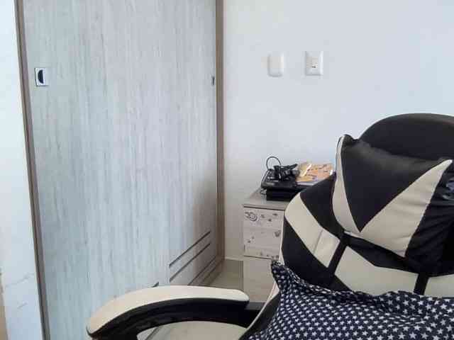 RevySadashiTrue webcam