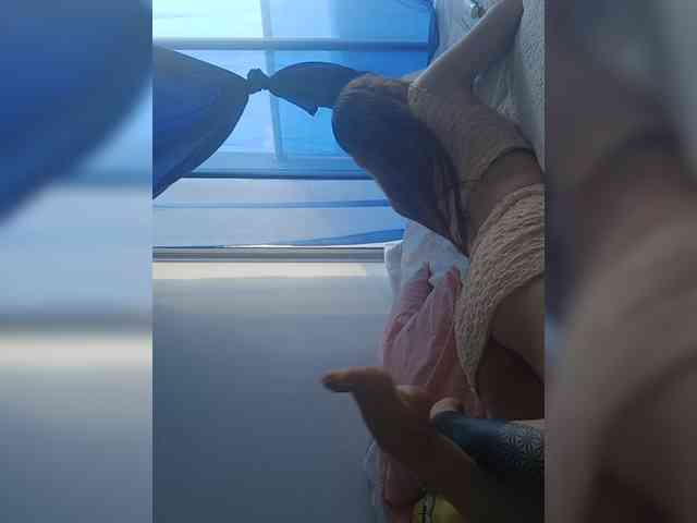 RevySadashiTrue webcam