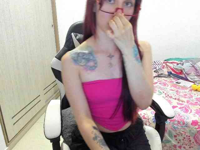 RevySadashiTrue webcam