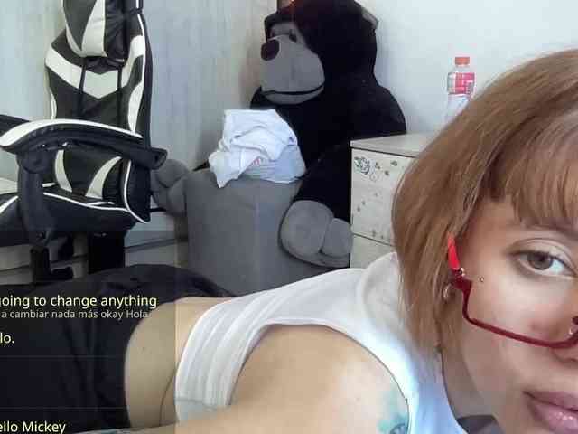 RevySadashiTrue webcam