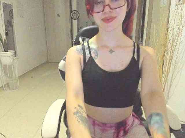 RevySadashiTrue webcam