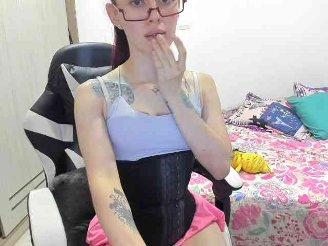 RevySadashiTrue webcam