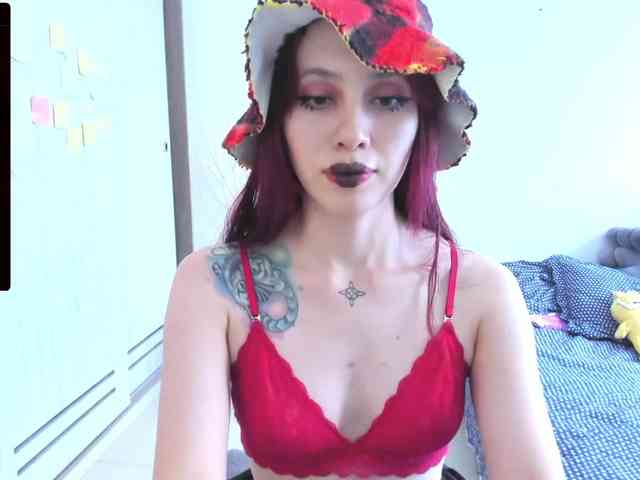 RevySadashiTrue webcam