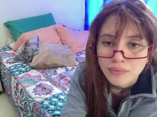 RevySadashiTrue webcam