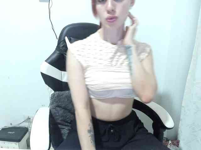 RevySadashiTrue webcam