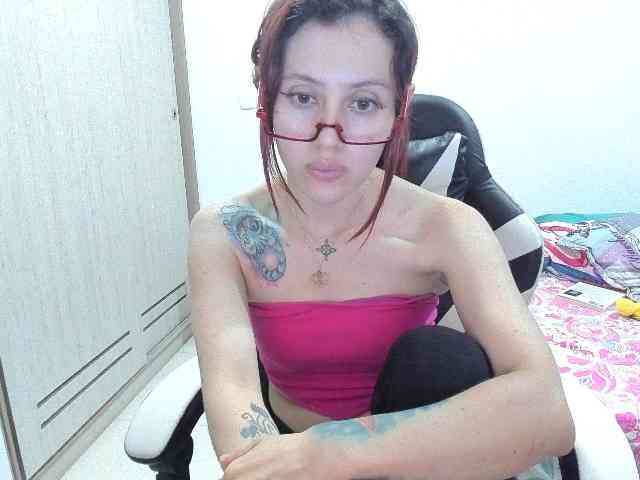 RevySadashiTrue webcam