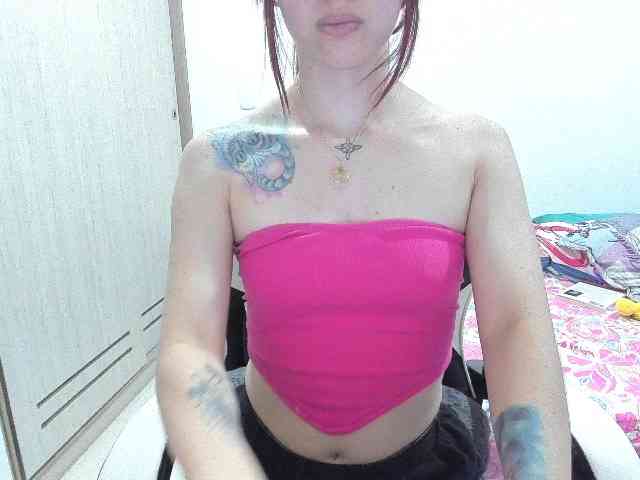 RevySadashiTrue webcam