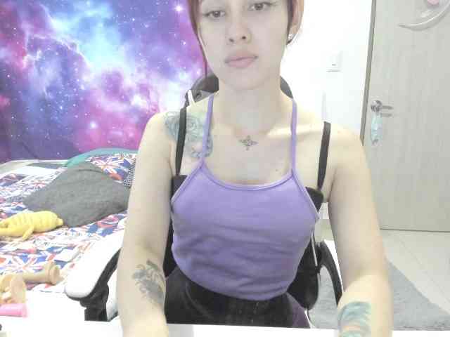 RevySadashiTrue webcam
