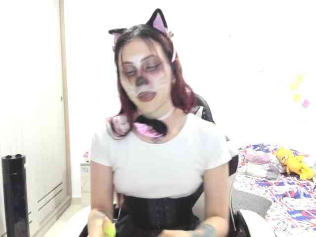RevySadashiTrue webcam