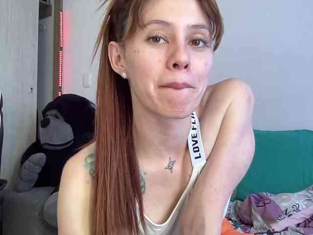 RevySadashiTrue webcam