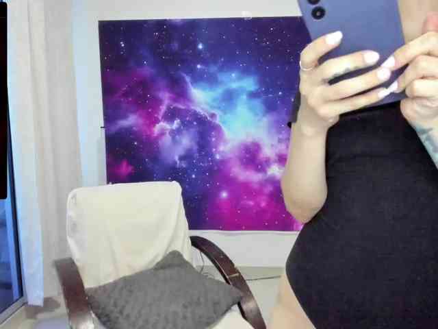 RevySadashiTrue webcam