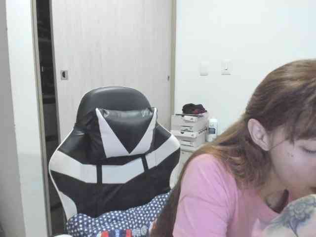 RevySadashiTrue webcam