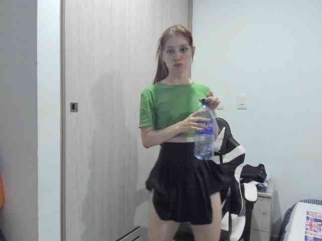 RevySadashiTrue webcam