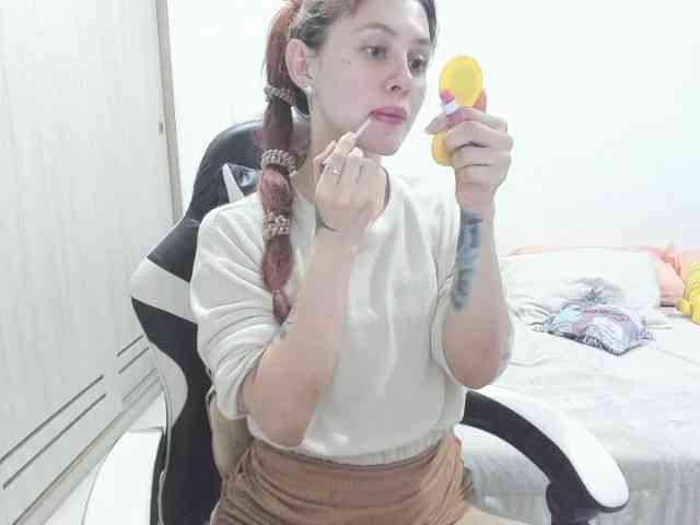 RevySadashiTrue webcam