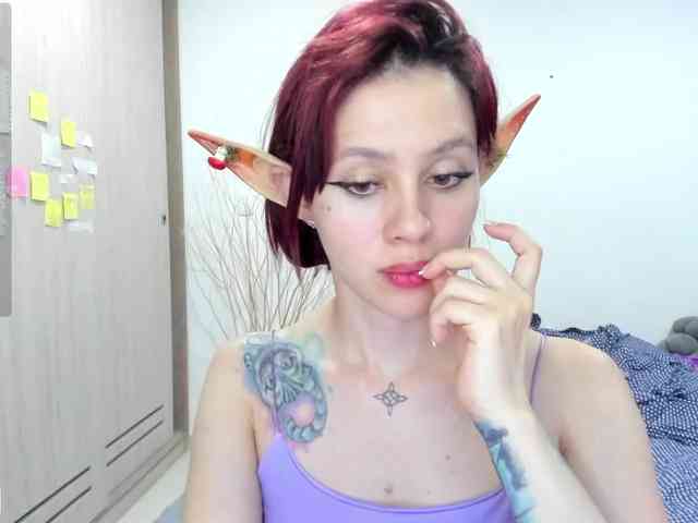 RevySadashiTrue webcam