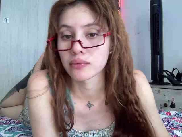 RevySadashiTrue webcam