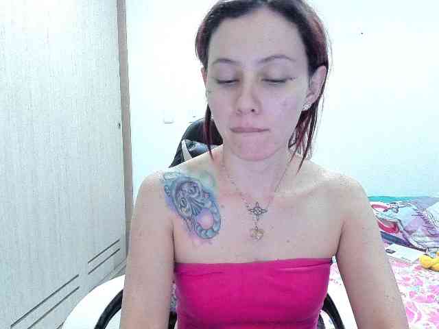 RevySadashiTrue webcam