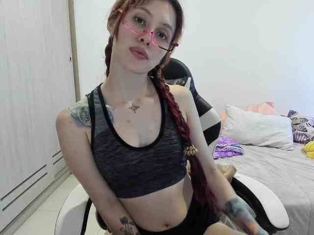 RevySadashiTrue webcam