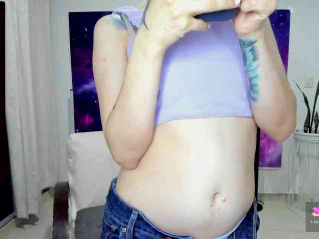 RevySadashiTrue webcam