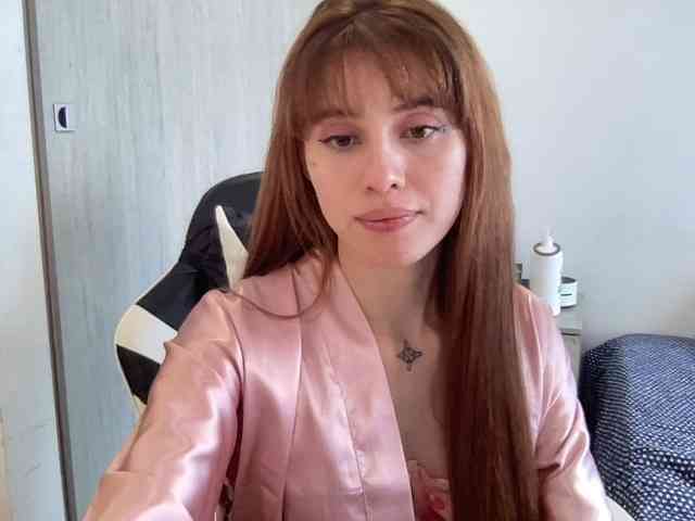 RevySadashiTrue webcam