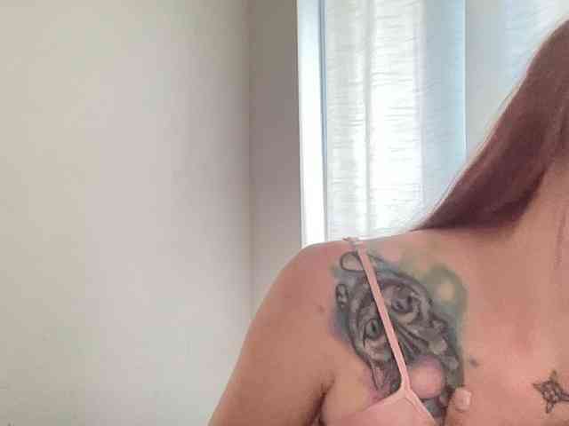 RevySadashiTrue webcam