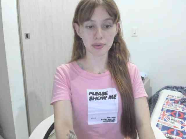 RevySadashiTrue webcam