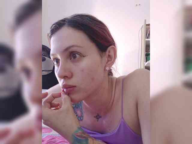 RevySadashiTrue webcam