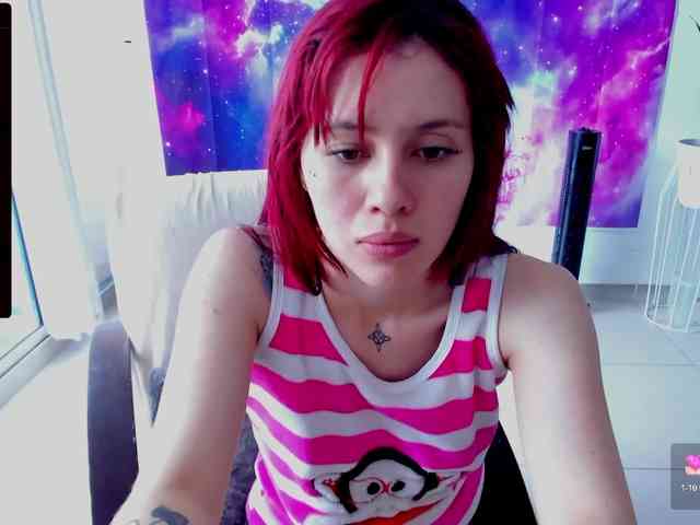 RevySadashiTrue webcam
