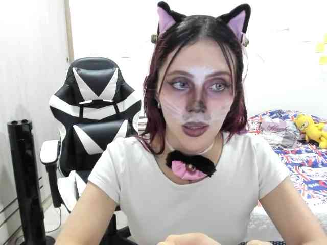 RevySadashiTrue webcam