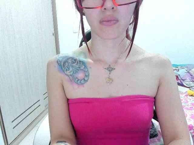 RevySadashiTrue webcam