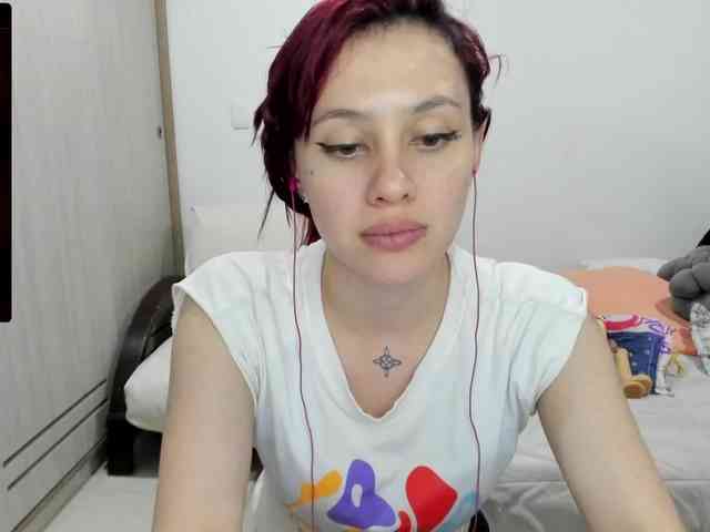 RevySadashiTrue webcam
