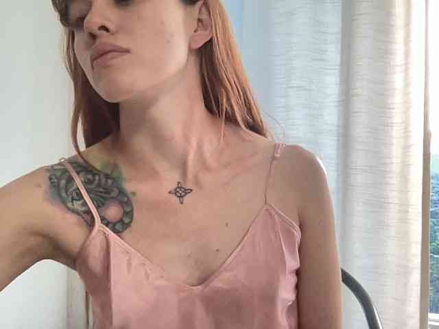 RevySadashiTrue webcam