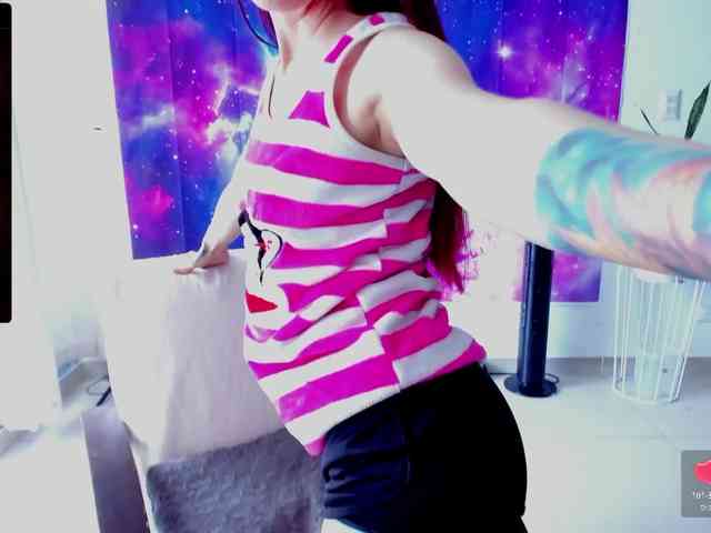 RevySadashiTrue webcam
