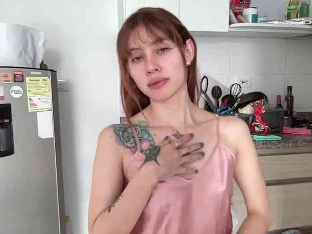 RevySadashiTrue webcam