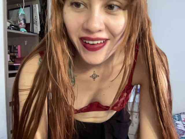 RevySadashiTrue webcam