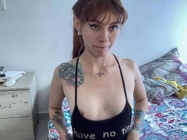 RevySadashiTrue webcam